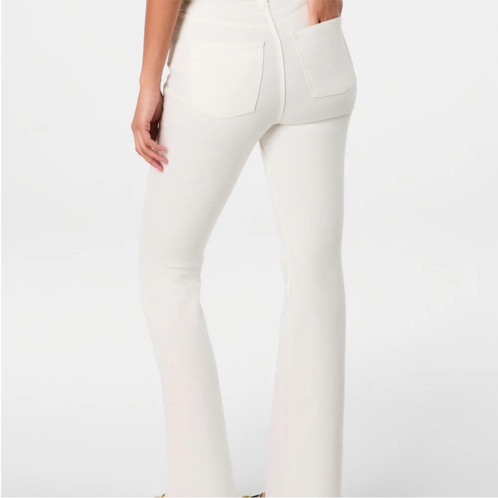 SPANX SPANXsculpt™ ReDefine
Flare Jeans Linen white size 6 - Picture 4 of 7